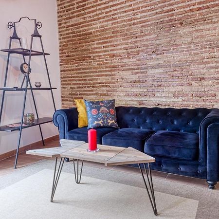 Appartamento Beams & Bricks Valenza Esterno foto